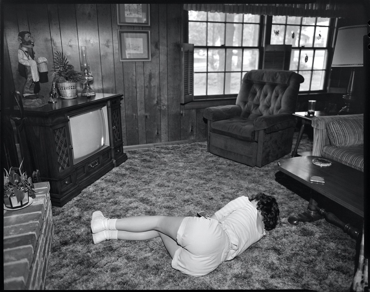 oxfordamerican's tweet image. It should come as no surprise that we love a good story here at the OA, and the twist and turns that led to Richard Leo Johnson’s 2016 “Once Was Lost” photography exhibit is one for the books! Read about it and view the photographs from #Issue92 here: ow.ly/AEiG50PIOFS