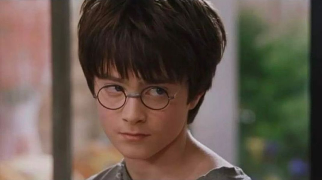 DailyHogxwarts's tweet photo. Cuando está #HarryPotter en la tele y cambian de canal porque "ya la he visto muchas veces"  

Automáticamente yo: https://t.co/g61171cRYd