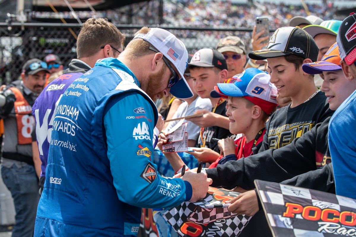 PoconoRaceway's tweet photo. What is the coolest autograph you ever received!?🖊️

Check out some shots from the Fan Walk in the Paddock before the #HighPoint400 this past July. 

This is the place to score some signatures during #NASCAR Weekend. https://t.co/qk5mSGAs1B