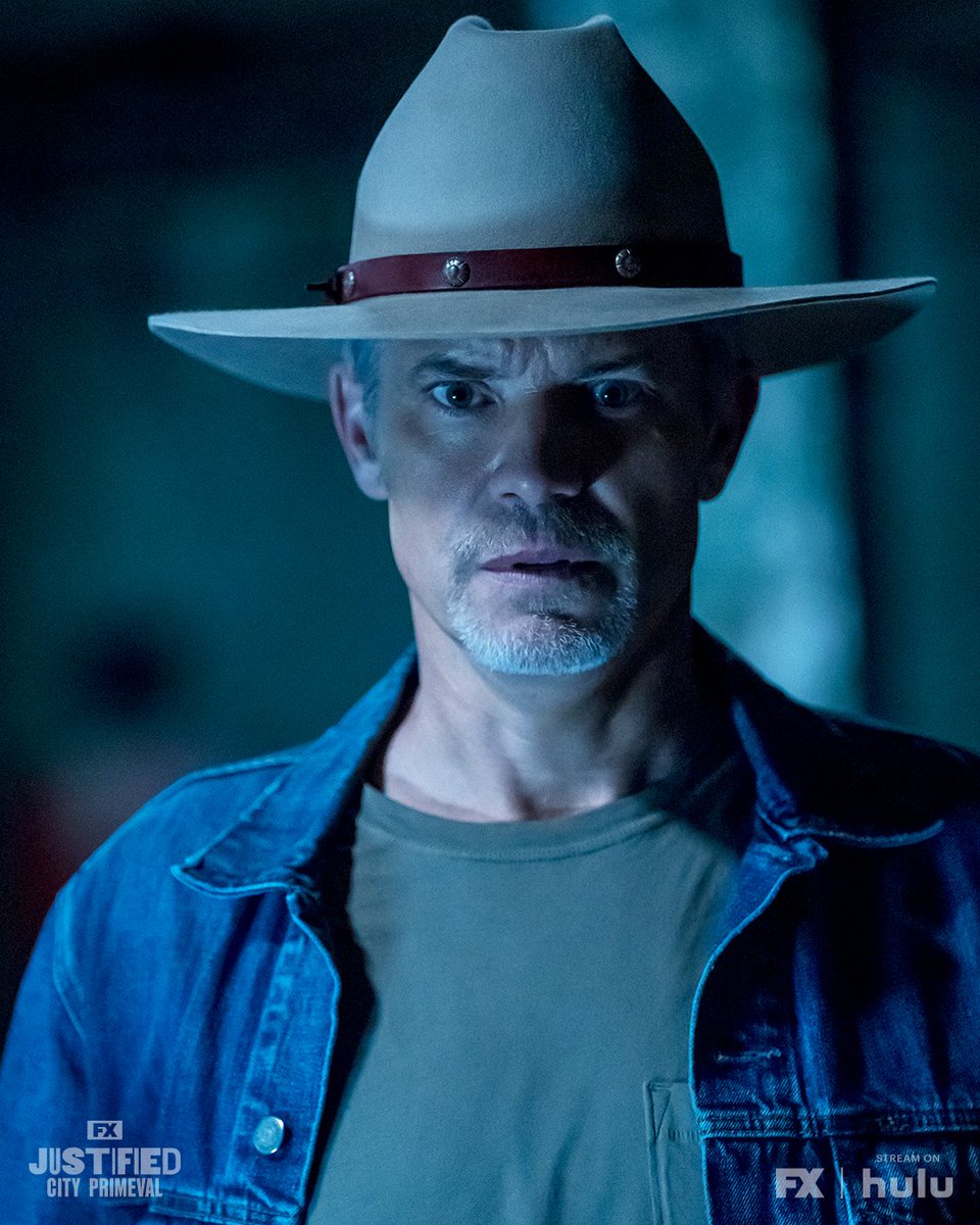 No one builds tension like Raylan Givens. #JustifiedFX #CityPrimevalFX