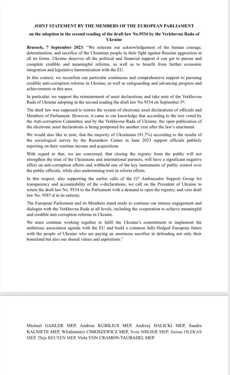 grntmedia's tweet image. Депутати Європарламенту закликали Володимира Зеленського повернути закон про електронне декларування (№9534) до Верховної Ради з вимогою негайно відкрити реєстр декларацій.

Крім того, вони радять повністю накласти вето на законопроєкт №9587-д, який ухвалили 5 вересня. Він має…