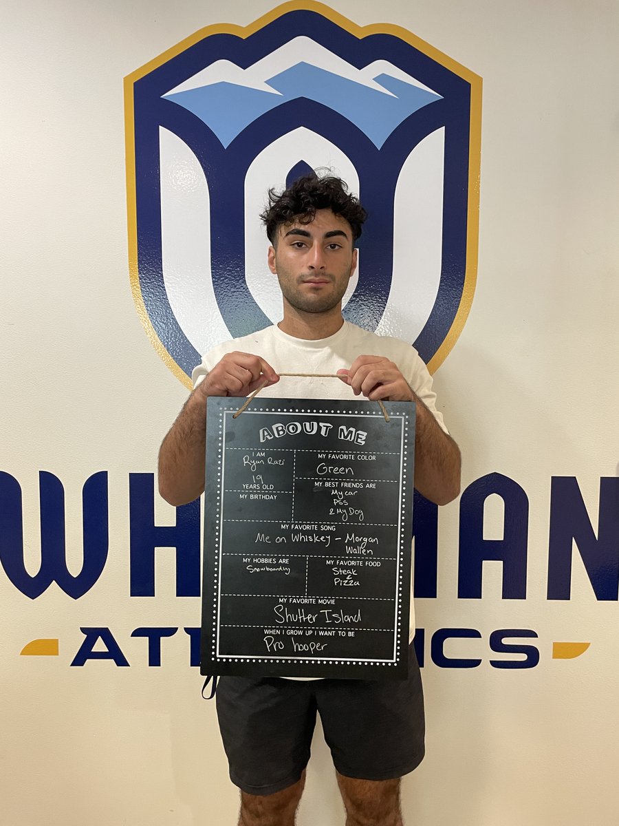 WhitmanMBB's tweet photo. Please welcome our fifth newcomer, @razi_ryan, to the team!

🧑‍🦱: Ryan Razi
🏠: Redwood City, CA 
🏫: Woodside HS
🗓️: First Year https://t.co/R4Sk9d6UyT