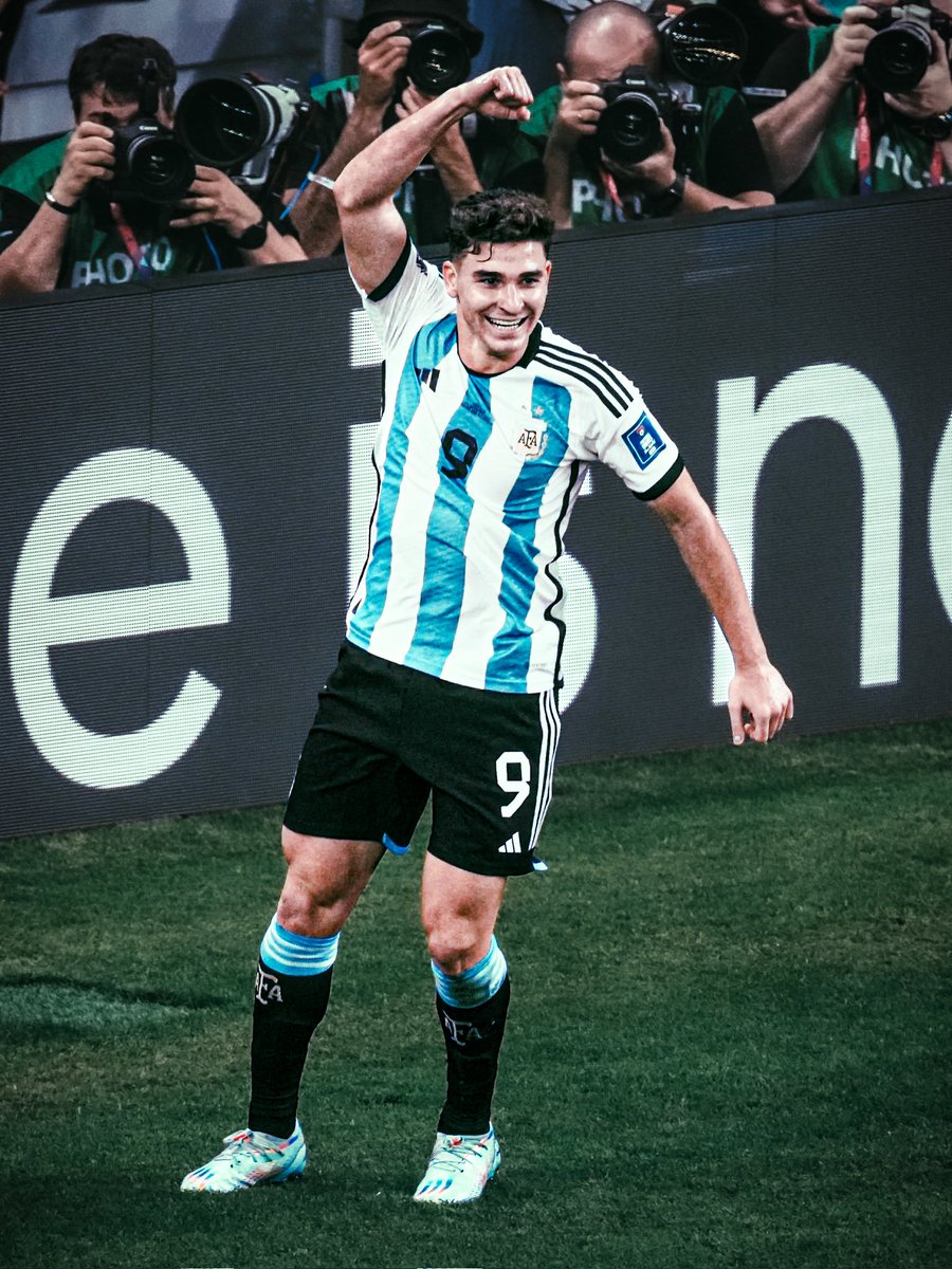 Este es un hilo con todos los goles de Julián Álvarez con la Selección Argentina:
