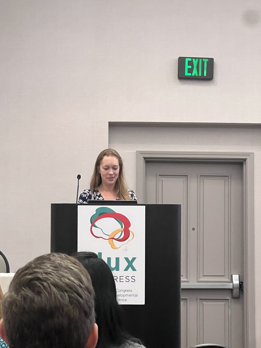 TiffanyCheingHo's tweet image. Go @JASilvers!!! The 2022 Young Investigator Award #flux2023