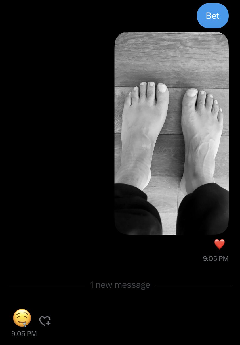MrCaptainHook's tweet photo. I want my toe’s suck right now 😩 😈 who got me !!!! #feetfethish #feetworshi̇p #feetpic #Manfeet https://t.co/AetPB8CB2x