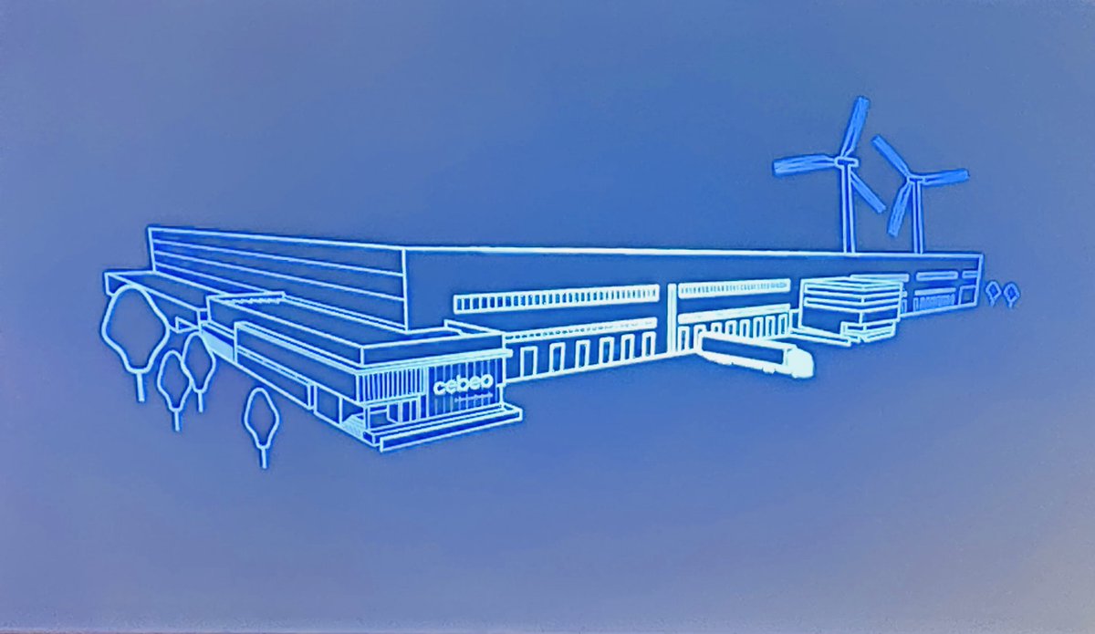 VOKA_CVerstraet's tweet photo. Inhuldiging 🎉 state of the art distributiecentrum vn Cebeo. Om de groeiambities bij te benen en met 1,6 milj productreferenties is een vlotte logistieke flow noodzakelijk. Max inzet op CO2-neutraliteit 🌱 en op piekmomenten leveren ze energie aan buren.Proficiat namens @vokawvl https://t.co/6dYTQb577V