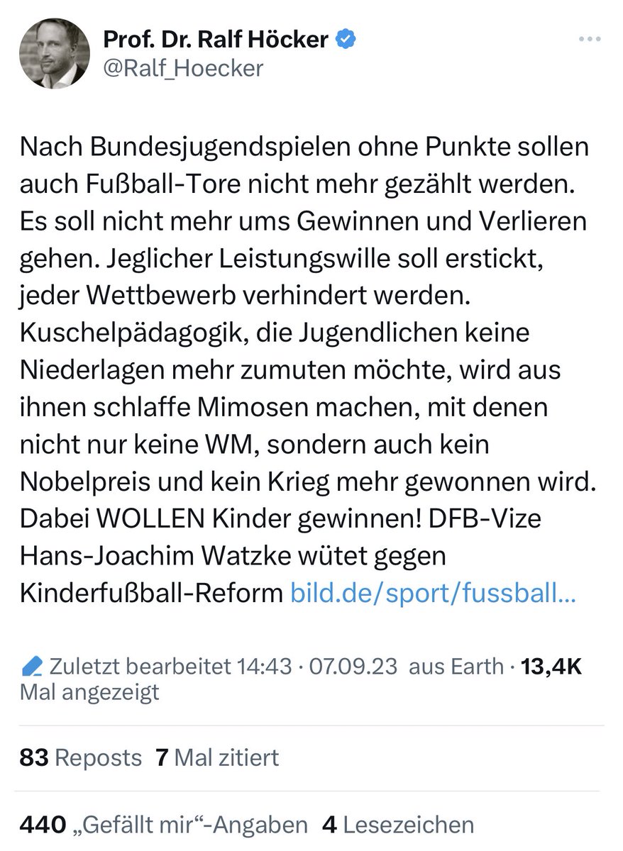 Ganz viel Meinung bei ganz wenig Ahnung. Es ist schon ein peinliches Schauspiel, was auch noch Applaus bekommt.