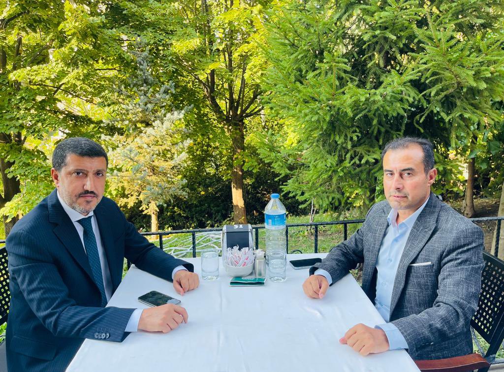 Kıymetli Dostum, Irak Türkmen Cephesi Erbil
Milletvekili İmdat Bilal ile uzun uzun hasbihal ettik, hasret giderdik. Geleceğe dönük projeler üzerinde prensipte anlaştık.

<a href="/ImdatBilal/">İmdat S. BİLAL</a>