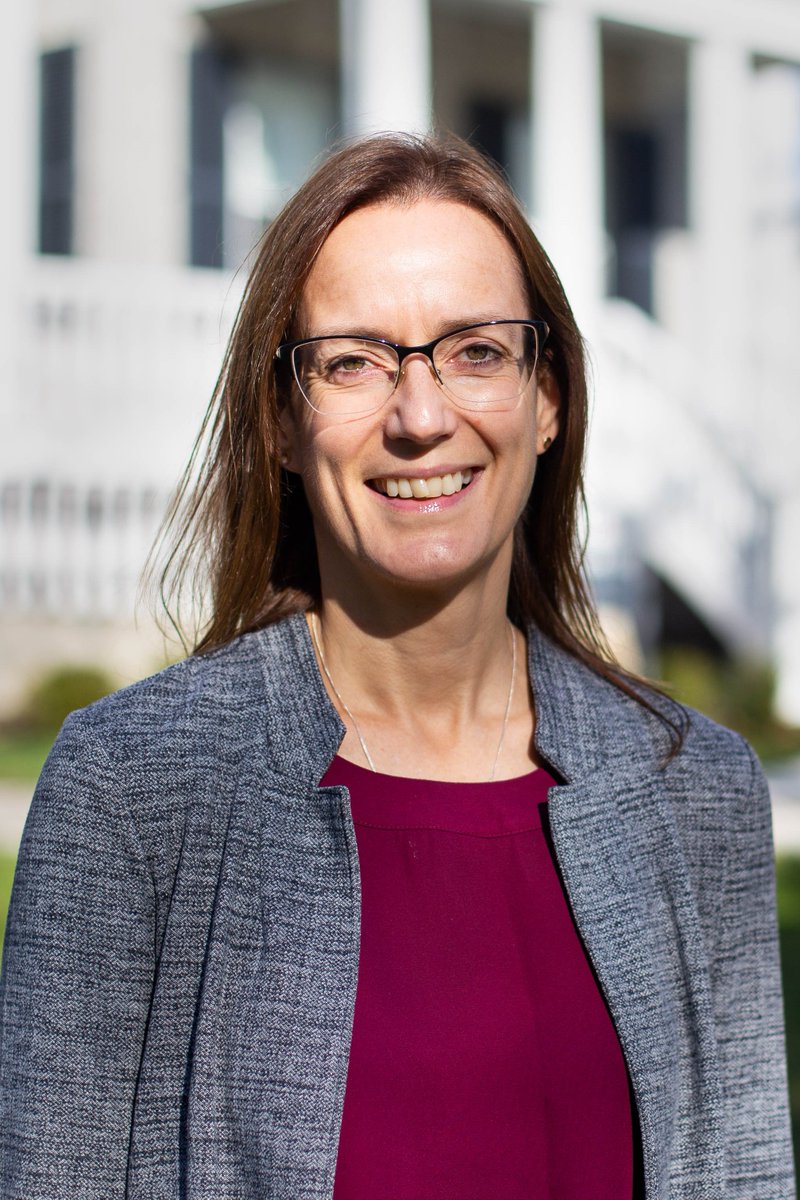 Thank you <a href="/SEAMOKingston/">SEAMO: Southeastern Ontario Academic Medical Org.</a> for highlighting <a href="/kerstindewit/">Kerstin de Wit</a> and her career so far with Queen's Emergency Medicine.  A great watch: youtu.be/HeGy3T-Fd_M?si… 
Are you interested in a career at Queen's EM? We're hiring: emergencymed.queensu.ca/about/were-hir…