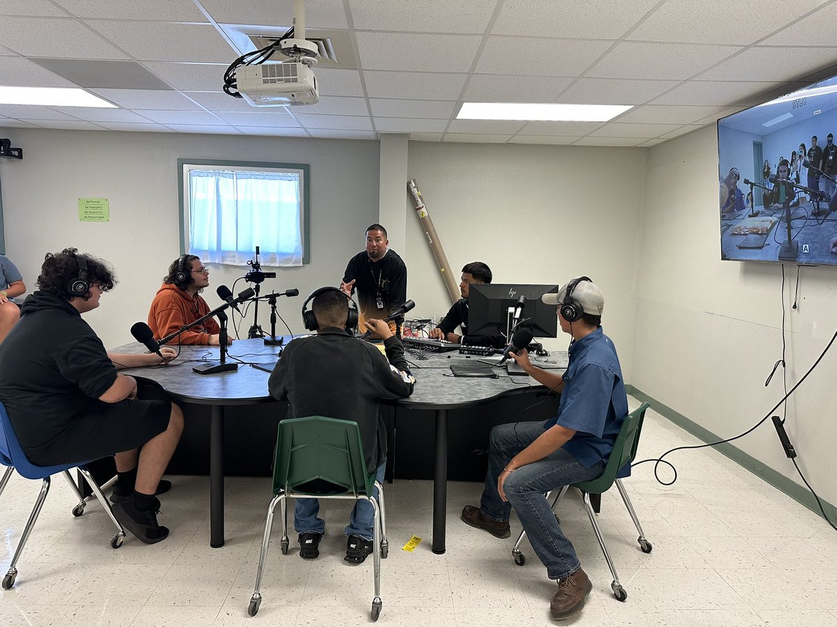 AshleighBible's tweet photo. Shout out to @R_FHSPirates AV Tech for diving into our new podcast equipment! https://t.co/p8NphQ3NRD