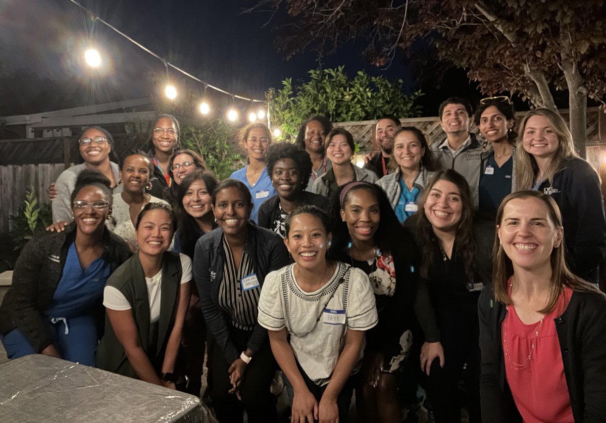 Great time last night welcoming our SCORE (funded UIM clerkship) students this month at @crassbac home! Got to connect w/ SCORE alum ➡️ residents, chiefs, and faculty (and we have more)‼️@PortiaLThomas @LisaNUmeh @DakotaS2023 @FayeFontanelle @annahtle @rakareemd @AngelaNguyenMD
