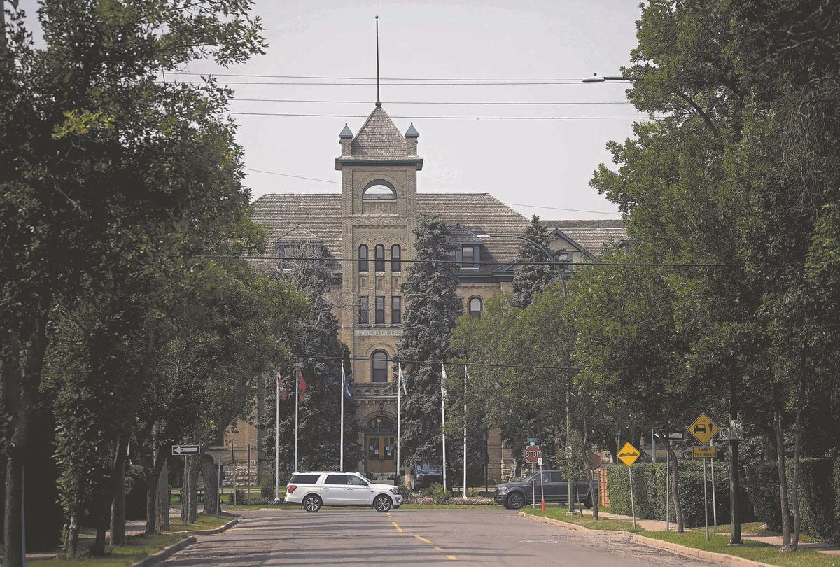 Ten Brandon University science students who are recipients of $6,000 undergraduate student research awards from the Natural Sciences and Engineering Council of Canada are working on significant research projects this summer with federal funding. bit.ly/3Z9XUk9 #bdnmb