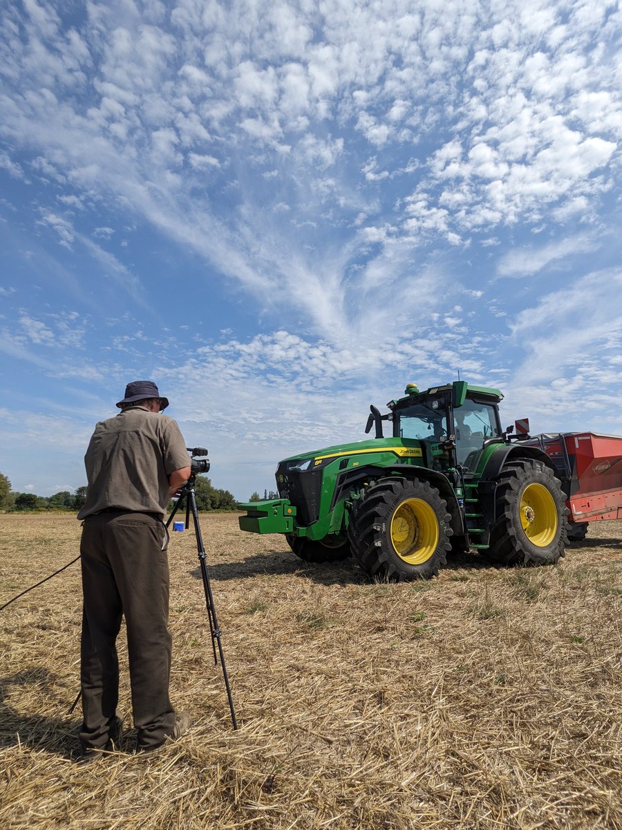 SoilNetwork's tweet photo. ⏳ Time Perspective: We can compact soil in mere seconds, but decompaction takes decades to heal. Remember, compaction is cumulative. Each decision on the field counts in the long run. @QuinteSoilCrop #CompactionDay https://t.co/Cj4y81dZlU