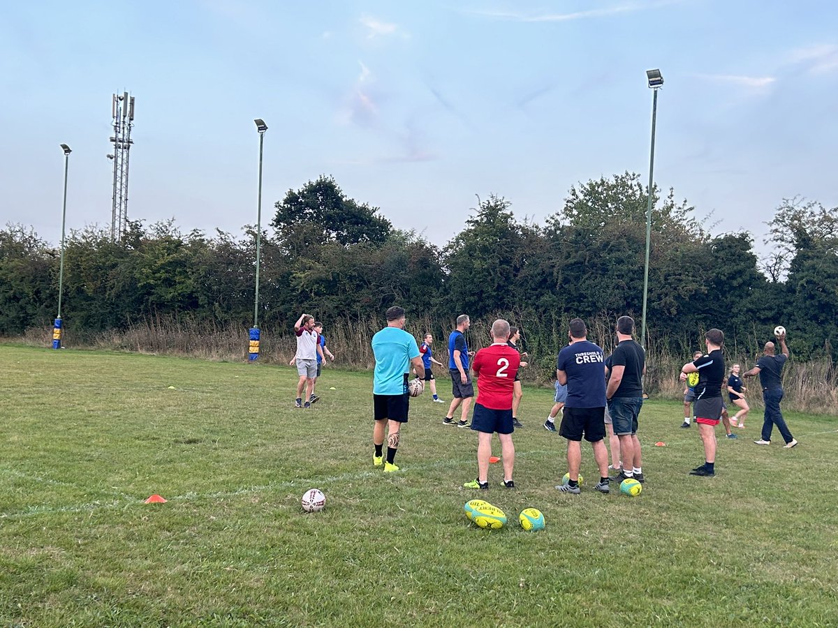 Brilliant late summer night down @verulamiansrfc Marvellous to have the most great @GrantCoachDev from @RFU_GameDev running a course for @hertsrugby coaches.
