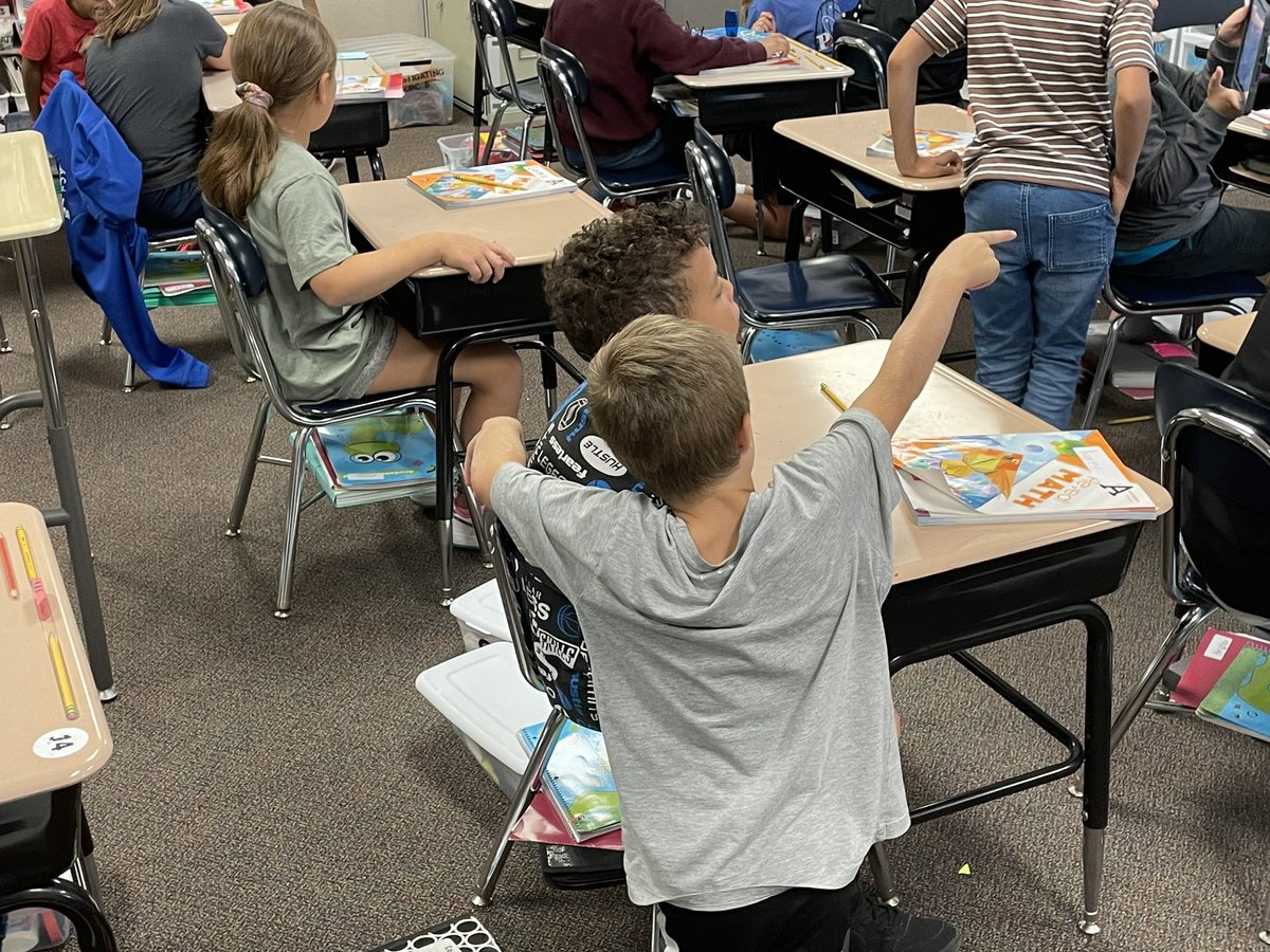 matthewjscott1's tweet photo. 3rd grade Core Knowledge Ss @DisneyDolphins are learning how decomposing numbers can help us be flexible and efficient with subtraction. Explaining our thinking to a partner helps! @MPSElemEd #MPSmathmindset https://t.co/WaVv0wHNMJ
