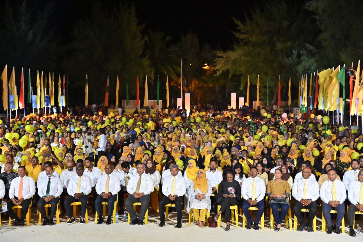 hassanmv's tweet photo. #UfaaveriAddu Jalsaa
IA #Ebburun mikan nimijje
#IbuAslam2023 https://t.co/dTqKXNbvNY