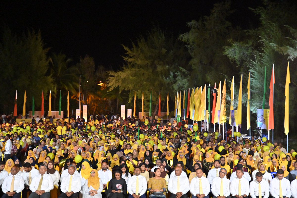 hassanmv's tweet photo. #UfaaveriAddu Jalsaa
IA #Ebburun mikan nimijje
#IbuAslam2023 https://t.co/dTqKXNbvNY