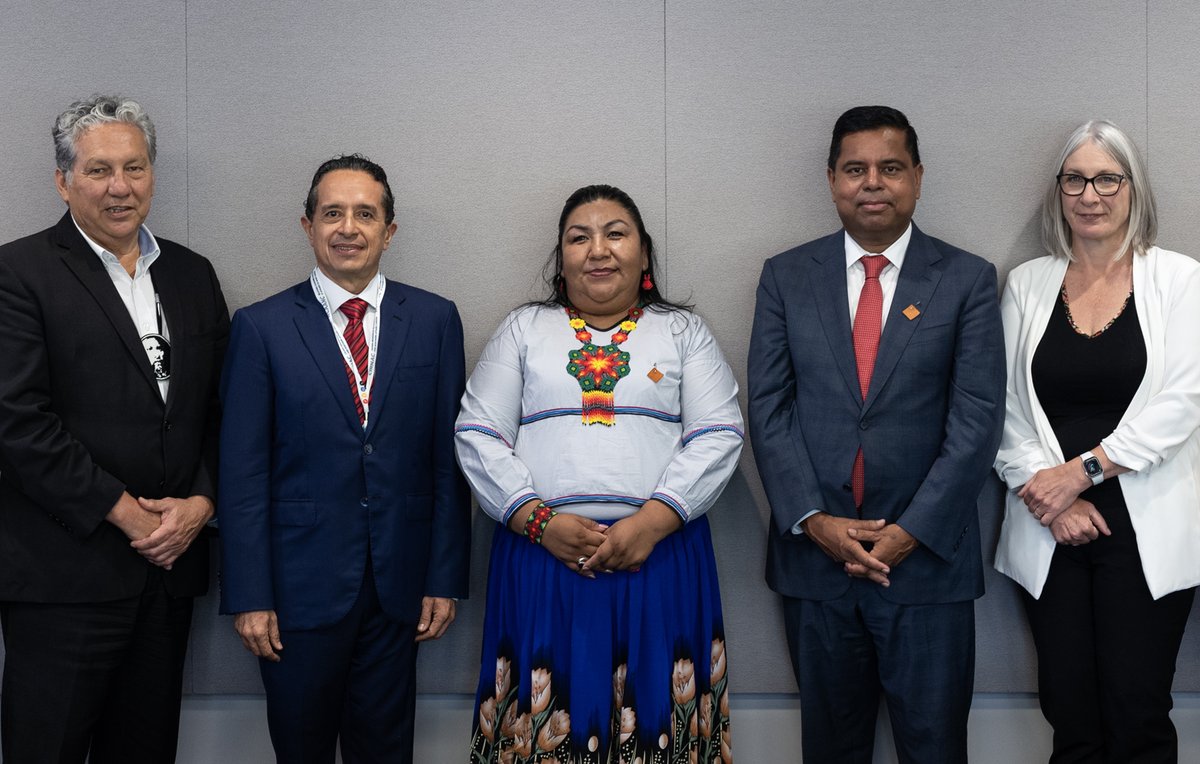 Representatives from Canada and Mexico met to collaborate on priorities for Indigenous Peoples. This follows the joint commitment made earlier this year between the two countries at the North American Leader Summit. ow.ly/EuTu50PIY61