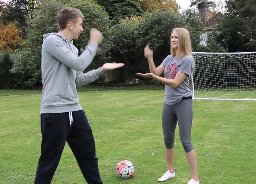 Happy Birthday @miniminter 🎂 🥳 Hope it’s the best one yet! https://t.co/xkrDP2aPYx