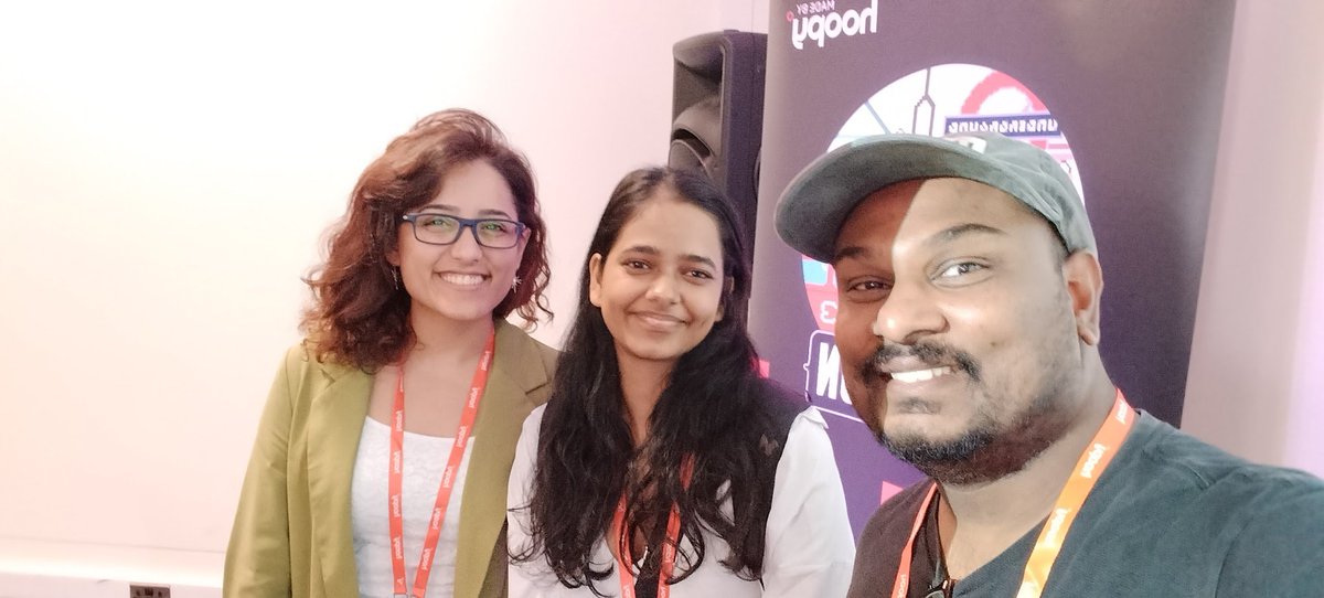 praveenscience's tweet photo. Playing the Developer’s sorry Devil’s Advocate (those who were present in the talk might know the context, haha), etc. 💪🏻 Amazing session! 😁 #DevRelConLondon #DevRelCon2023 #AI #DevRelCon @Develocityrec @HoopyIO @SurrealDB #DevRelConLondon2023 (2/2) https://t.co/1iT3BwThUV