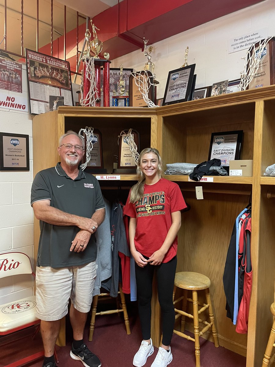 MorganL15441945's tweet photo. I had a great official visit today with @RIOWBB .So thankful for this opportunity🙌🏽❤️ !  @RioCoachBias https://t.co/dhhW5oOqnS