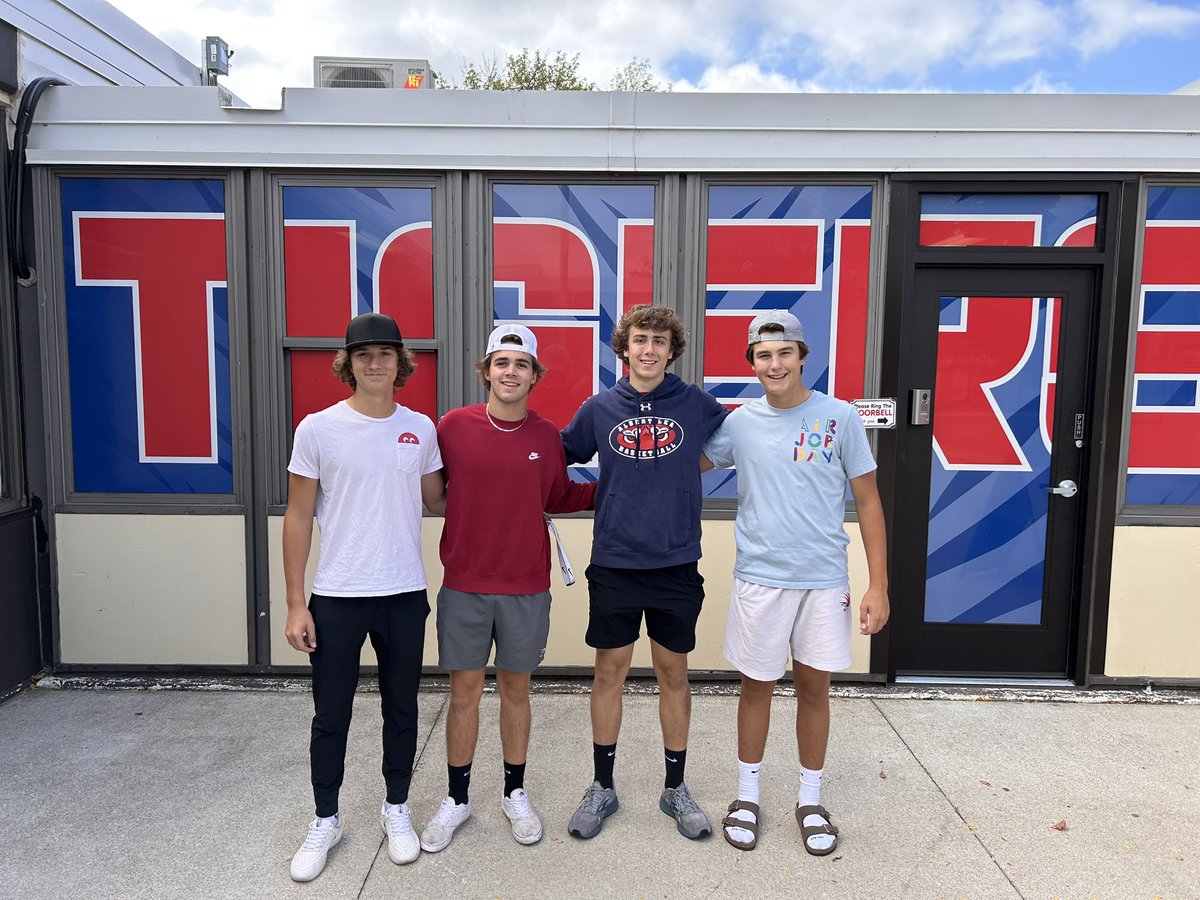 aleabasketball's tweet photo. Really cool opportunity for some of our Varsity players to talk to our Youth about our upcoming boys youth season! It was a blast to see the interaction between our older and younger students. Proud of these four young men for giving back to our community! Go Tigers!! https://t.co/J5hzuS5Jyz