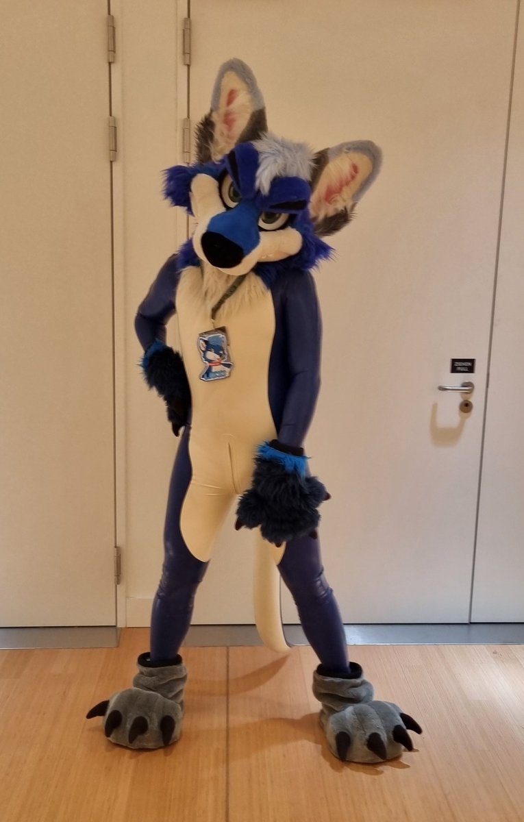Was fun being a squeaky fox at #Ef27 Rave party! Great memories❤️