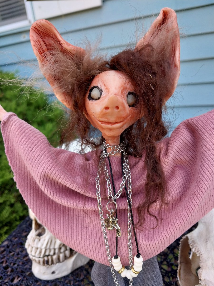 I'm back, bwytches!!! 🖤

now with my very own 🕸️👀 ...

spiddlewicken.com