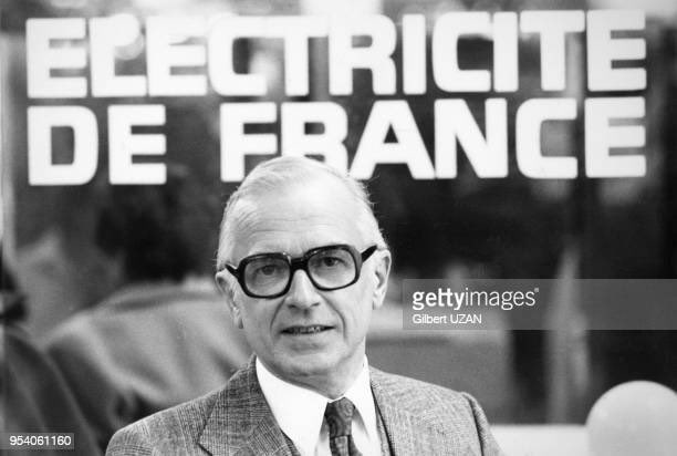 PierreManenti's tweet photo. J’apprends avec bcq de chagrin la disparition de Marcel Boiteux (101 ans), DG puis Pdt du CA de @EDFofficiel de 1967 à 1987. Un des pères de notre souveraineté énergétique 🇫🇷. Il m’avait aidé pour mes travaux sur la politique du Général et de Pompidou. Pensée pour les siens. https://t.co/hjOQJGxjBg