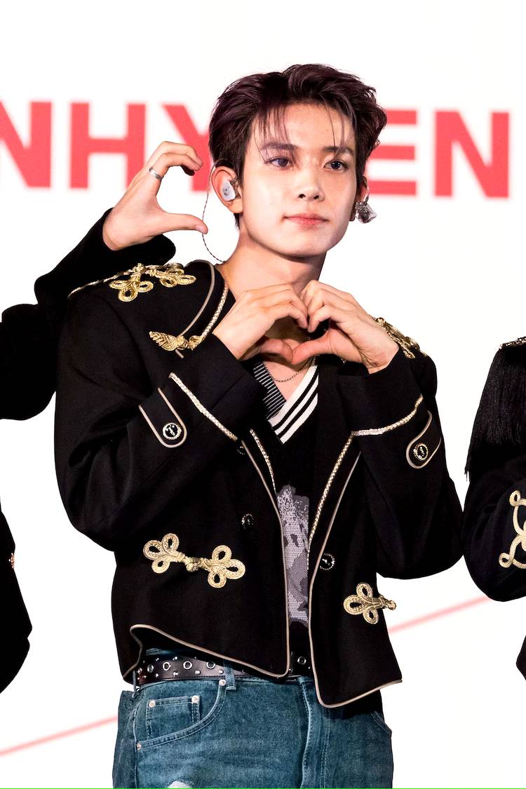 bigiolaf's tweet photo. 23.09.07 
ENHYPEN  Japan Offline  comeback showcase... 

《~☆PRINCE ☆~》#HEESEUNG  
✨️▪︎✨️▪︎✨️▪︎✨️▪︎✨️▪︎✨️▪︎✨️
#ヒスン #희승 
#ENHYPEN  #엔하이픈  
#ENHYPEN_結_YOU
#EN_YOU  #BLOSSED https://t.co/P9CaHBVJbW