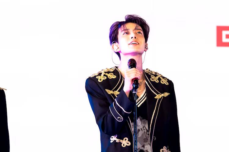 bigiolaf's tweet photo. 23.09.07 
ENHYPEN  Japan Offline  comeback showcase... 

《~☆PRINCE ☆~》#HEESEUNG  
✨️▪︎✨️▪︎✨️▪︎✨️▪︎✨️▪︎✨️▪︎✨️
#ヒスン #희승 
#ENHYPEN  #엔하이픈  
#ENHYPEN_結_YOU
#EN_YOU  #BLOSSED https://t.co/P9CaHBVJbW