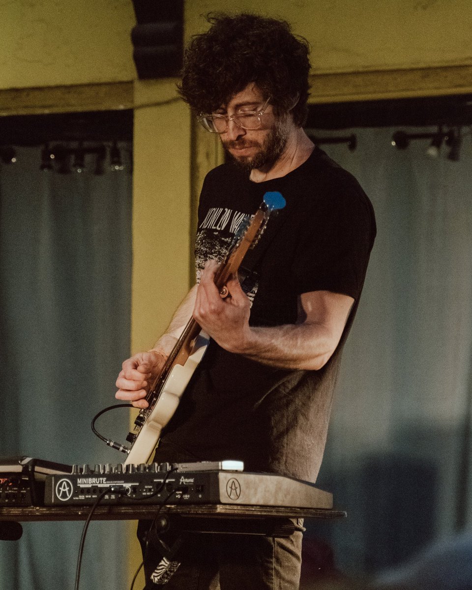 oldfremont_shea's tweet photo. Blacking Out
..
Artist: @Moira_Band w/ @hiphoptino
ToXic Fest ‘23
Photograph taken on 6/10/23 during @ToxicBrewCo1 10 year anniversary Concert
..
#oldfremontfilms #photography #photo #concert #toxicbrew #toxicbrewco #toxicfest #daytonohio #indierock #moira #tino #hiphoptino https://t.co/hufRGAI3CC