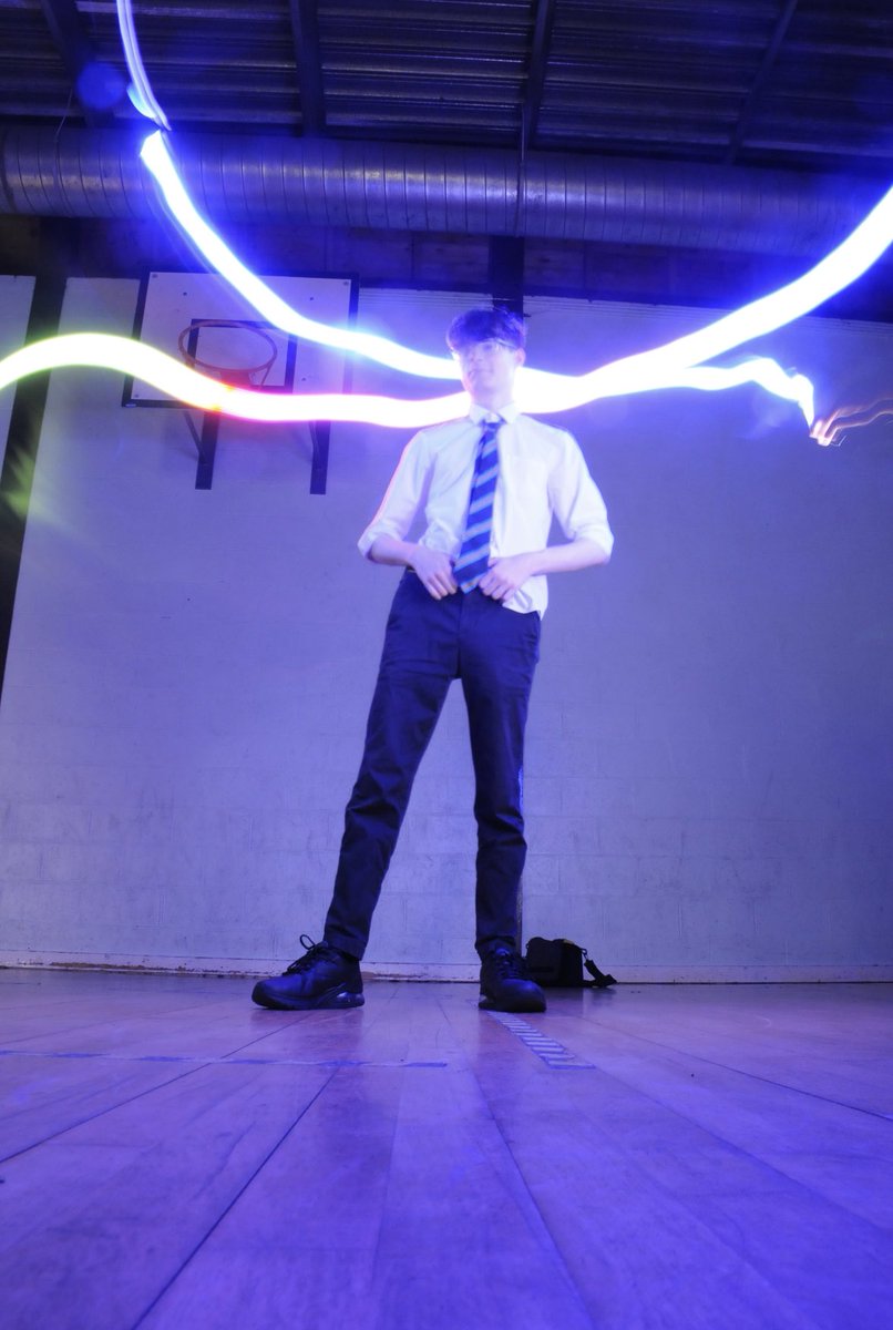 MintlawCreative's tweet photo. Higher Photography had fun in the dark today! With a focus on shutter speed we tried out some light painting 📷💡 https://t.co/vxlOC7dtNn