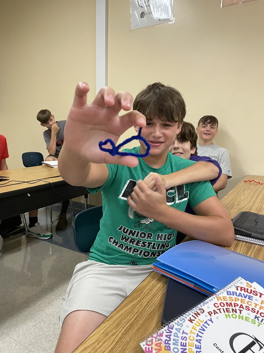 MrsNicoleLaird's tweet photo. Started the year with a pipe cleaner guessing game for our favorite summer memories, and building towers out of the things we have in common! Excited for the year ahead with a great and creative group of 8th graders 🍎 https://t.co/ihzyjLOHlW
