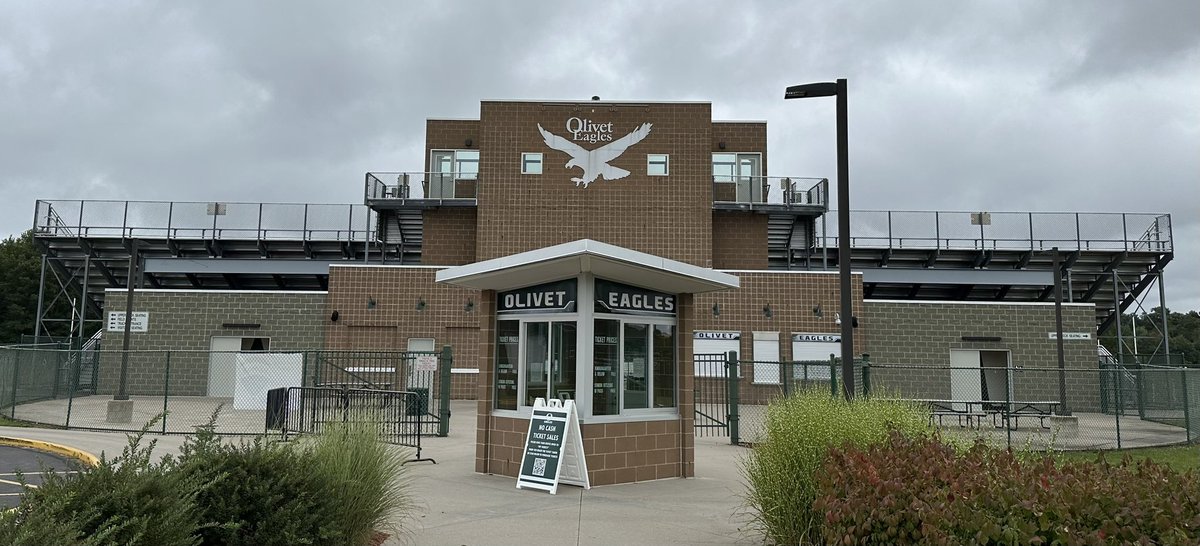 OlivetSports's tweet photo. #CoolStadium https://t.co/fSa8DD6J5m