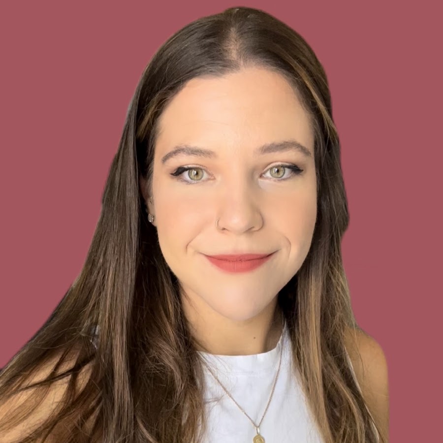 _yipofficial's tweet image. Meet Evelyn! improveyourenglishwithEvelyn is a vibrant English language coach who creates highly engaging content to help you improve your English language skills! So make sure to check her out!
#languagelearning #learnenglish #languagecoaching #langtwt