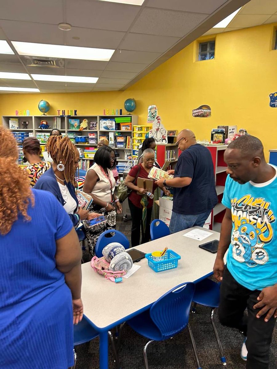 Minor Elementary School tweet media