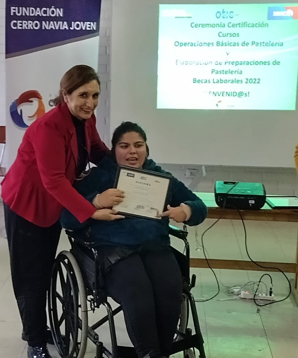 ✅ Certificación de #becaslaborales del curso “Elaboración de Preparaciones de Pastelería”, ejecutado por el OTEC Reinoso y Vivanco Ltda. en #Pudahuel y los cursos “Servicios de Masajes Estéticos” y “Peluquería” dictados por el OTEC Infocal Laboral en La Pintana. ¡Felicitaciones!