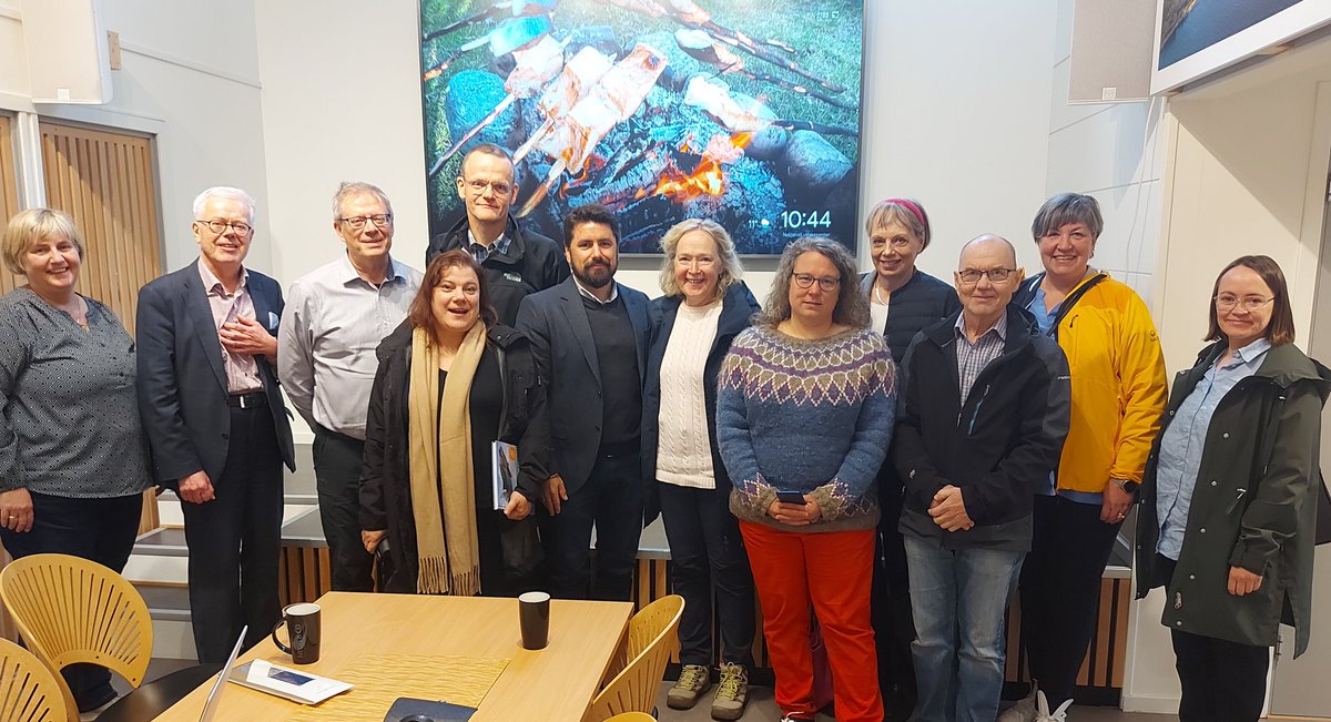 Tiedon vaihtoa #kyttyrälohi tilanteesta ja suunnitelluista toimenpiteistä Tenon varrella voi parantaa. Mm tästä puhuimme Norjan viranomaisten ja paikallisten asukkaiden kanssa rajan yli. Tutkimustyö keskiössä