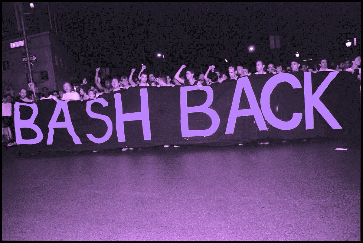 1/2
"This weekend we will be tabling at and participating in the Bash Back convergence in Chicago.

As bigots renew their assault on queer and trans people and anarchists fight back, there is an urgent need for renewed coordination and innovation."