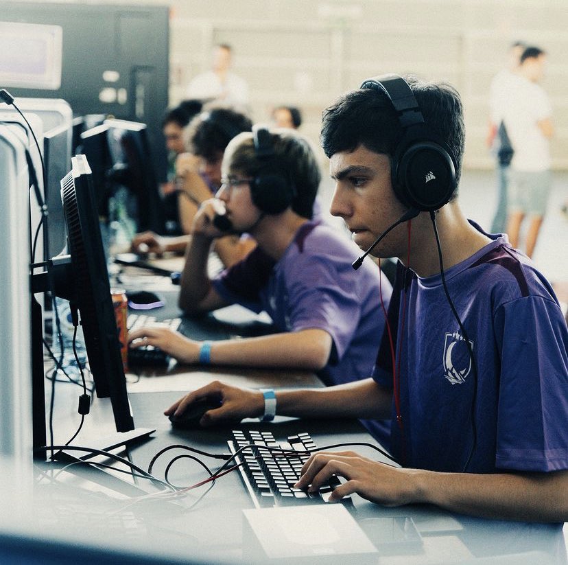 Nuestros chicos de #Valorant en la #LerezUp

📸  <a href="/gaming_troop/">Gaming Troop 🎮 💙</a>