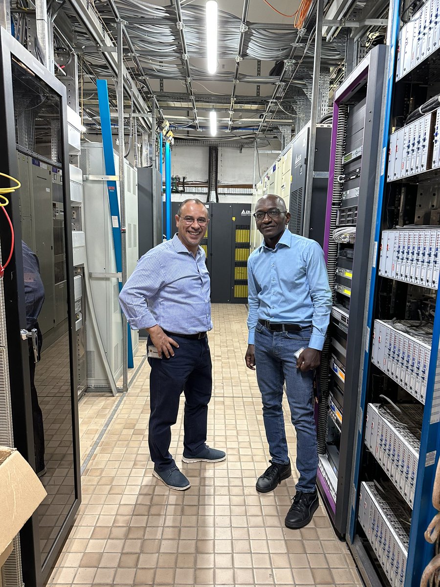 Happy to share that I’m proceeding my #BackToSchool this year 😉 under new skies, with new teams and for new challenges 👍 as I joined <a href="/orange/">Orange</a> this month to lead <a href="/Orange_AntGuy/">Orange Caraïbe</a>. First days spent visiting my colleagues, warm welcome with shining smiles 🤗, thank you!
<a href="/MA_RAMRANI/">Marie-Agnès Ramrani</a>