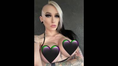 Cum worship my perfect big oiled boobs with this POV pic https://t.co/6oZWAerwTU https://t.co/imA3l6<a href="/tag/newprofilepic"class="tags"><span>#newprofilepic</span></a>