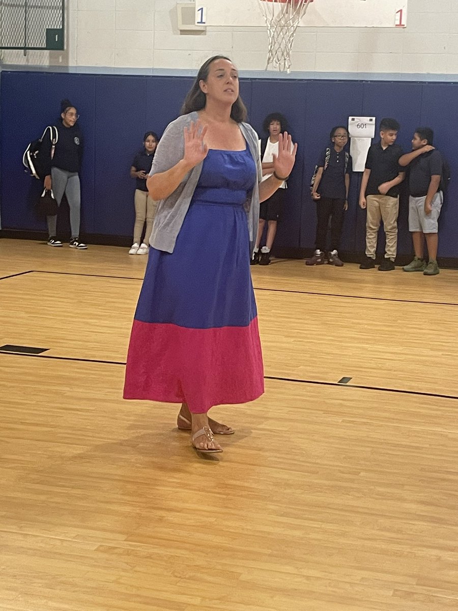 First Day of School is always filled with excitement and great anticipation! Our schools were ready to welcome our Scholars👏This is the year of “Exponential Impact”, No Exceptions! <a href="/ruxdanika/">Dr. Danika Rux</a> <a href="/DOEChancellor/">Chancellor Melissa Aviles-Ramos</a>