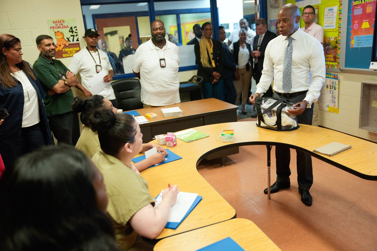 NYCMayor's tweet photo. I love that a new school year means new beginnings — for all our kids.

After welcoming back @NYCSchools students in the Bronx, we went to Rikers Island to greet and encourage all those who may have strayed on the wrong path.

These are all our children, and we cannot ignore any one of them.