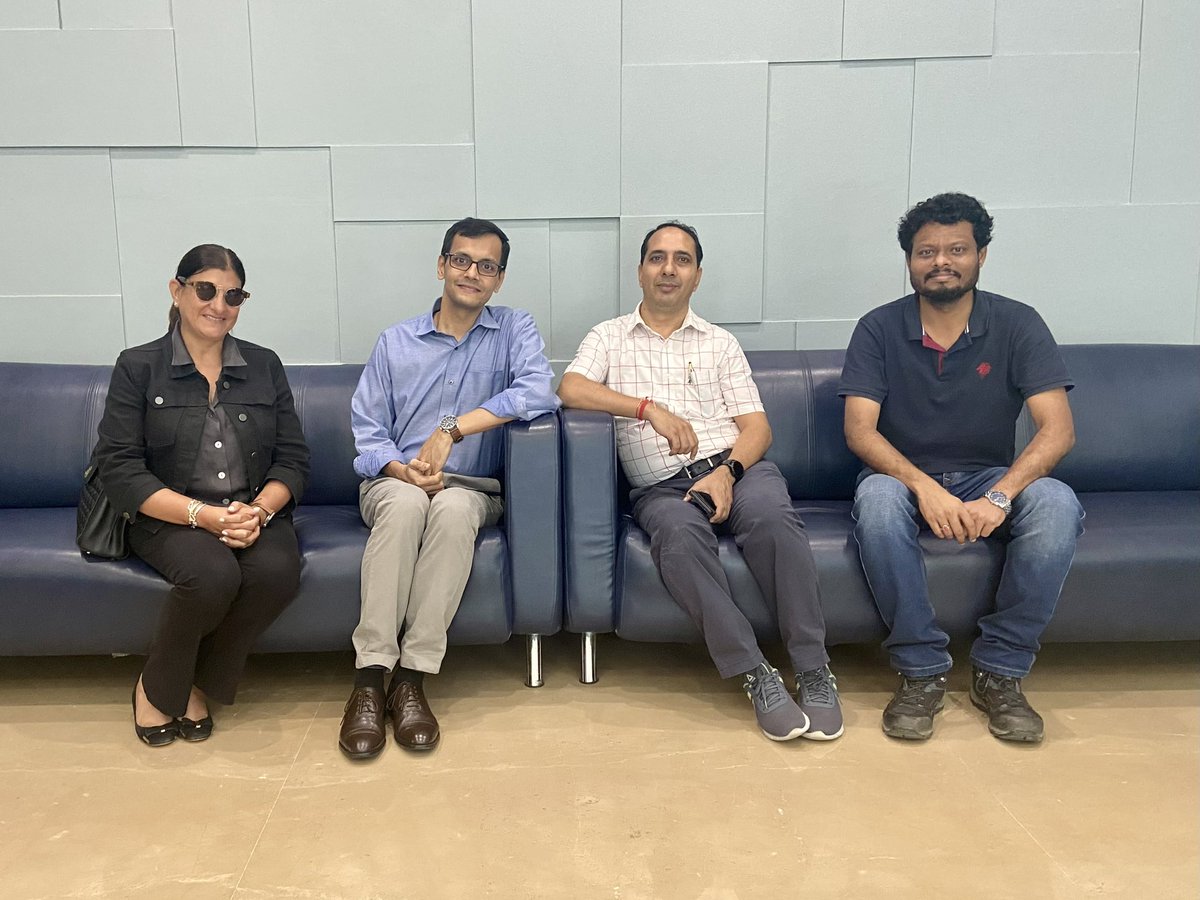 GitaPR's tweet image. From Mumbai—Gita visiting professors and sharing her wisdom with students at the Indian Institute of Technology Bombay

#teamgitapr #IITB #tech #innovation #pragency #mumbai #india