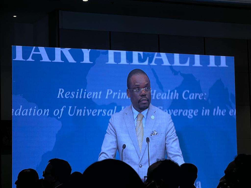 AfricaCDC's tweet photo. Today, at the International Conference on Primary Health Care, and following productive discussions with public health leaders &amp; health practitioners, Dr. @JeanKaseya2 delivered closing remarks by taking stock of the challenges &amp; solutions in health care systems on the continent. https://t.co/9KzAjF1rYX