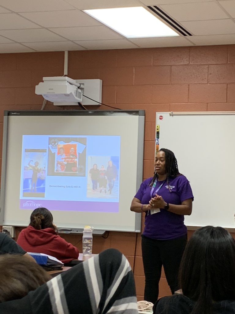 BarbsDriverEd's tweet image. Thank you to the gift of hope
For coming to our class to talk about the importance of donating. An incredible presentation by two amazing people.