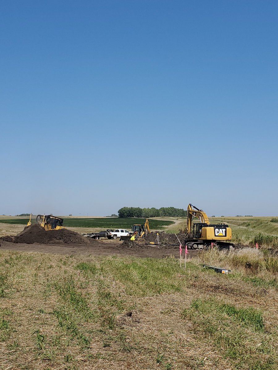 BooneRiver's tweet photo. 80 x 20 bioreactor going in up in the Boone River watershed treating 60 acres! https://t.co/s1pJZHk0bx