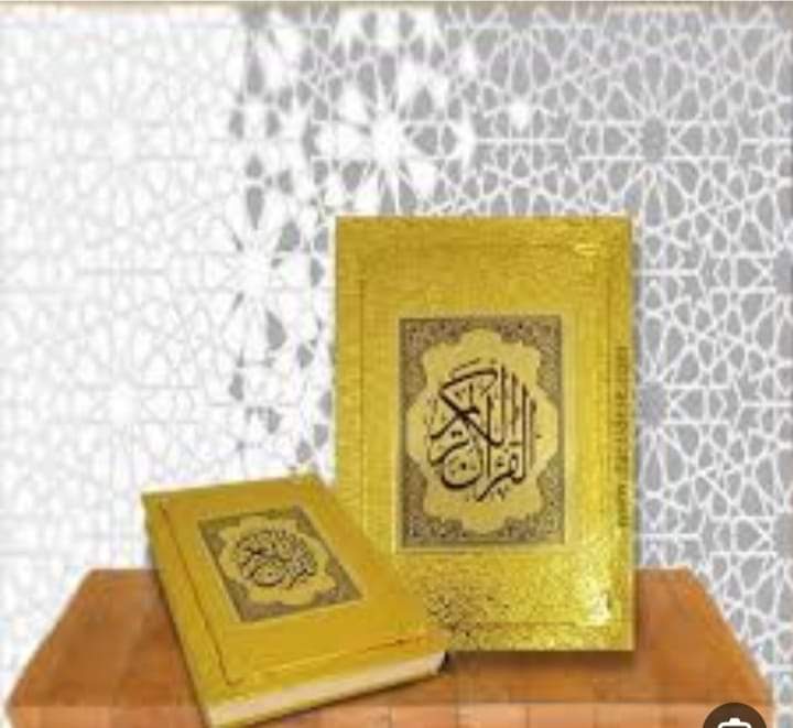 هذا المصحف تم اصداره من قبل المملكة العربية #السعودية
و بذلت جهود كبيرة في إعدادهالمصحف كامل مع التفسيره 
ويتم قلب الصفحات بلمس الشاشه من اليسار 
لليمين
انقر هنا 👇

quran.ksu.edu.sa/m.php?l=ar#aya…
   
انشرها لتكون وقفاً لكً ولوالديك
صوت+ تلاوة+ ترجمة+ تفسير